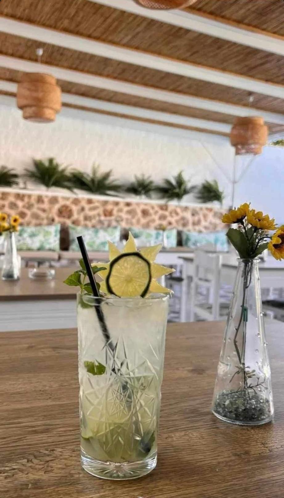 Bay'S Apart otel Spétses Dış mekan fotoğraf