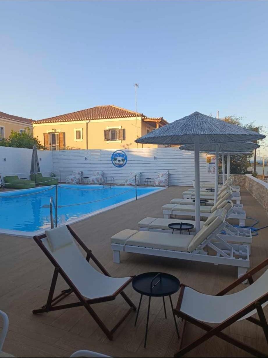 Bay'S Apart otel Spétses Dış mekan fotoğraf