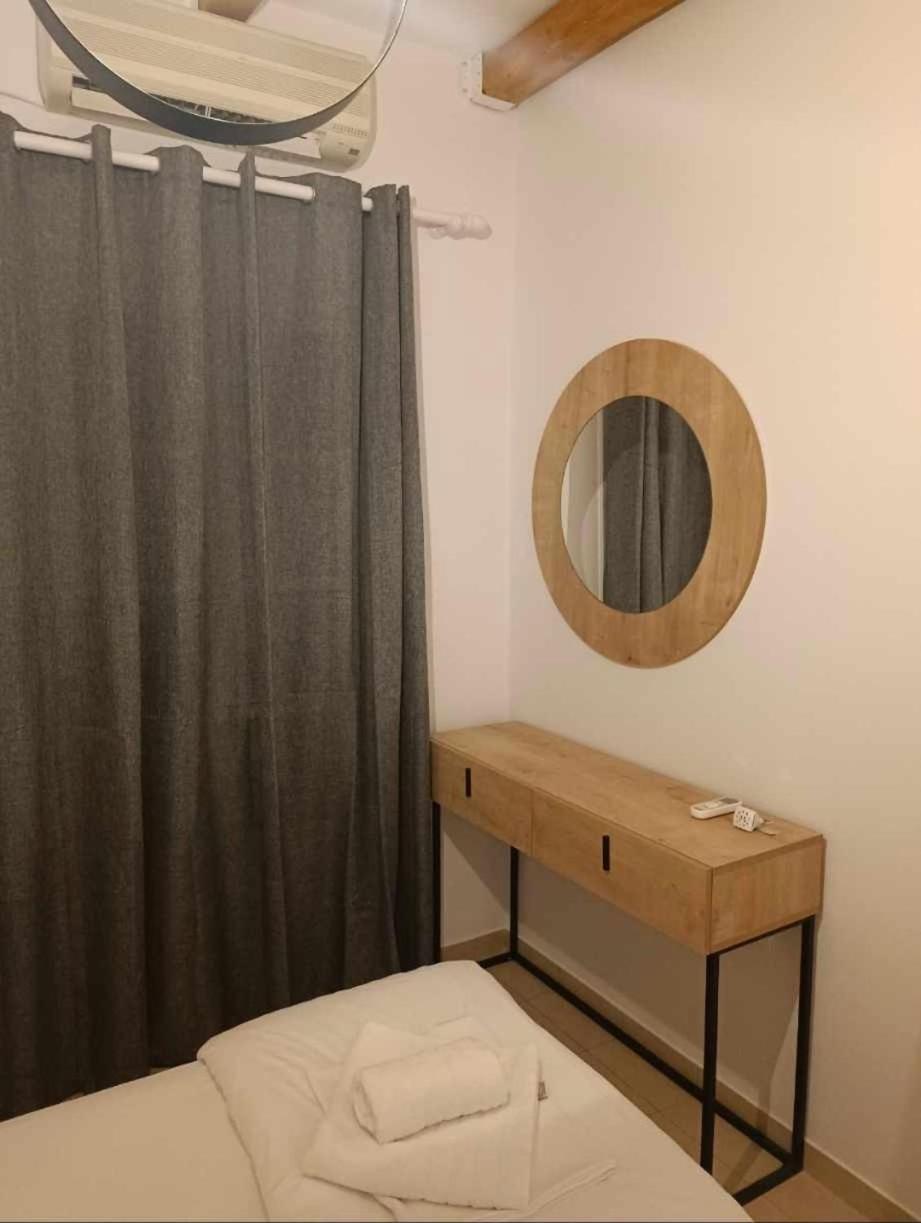 Bay'S Apart otel Spétses Dış mekan fotoğraf