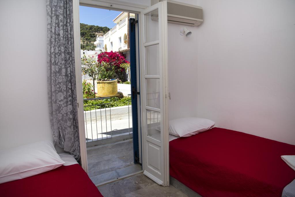 Bay'S Apart otel Spétses Dış mekan fotoğraf