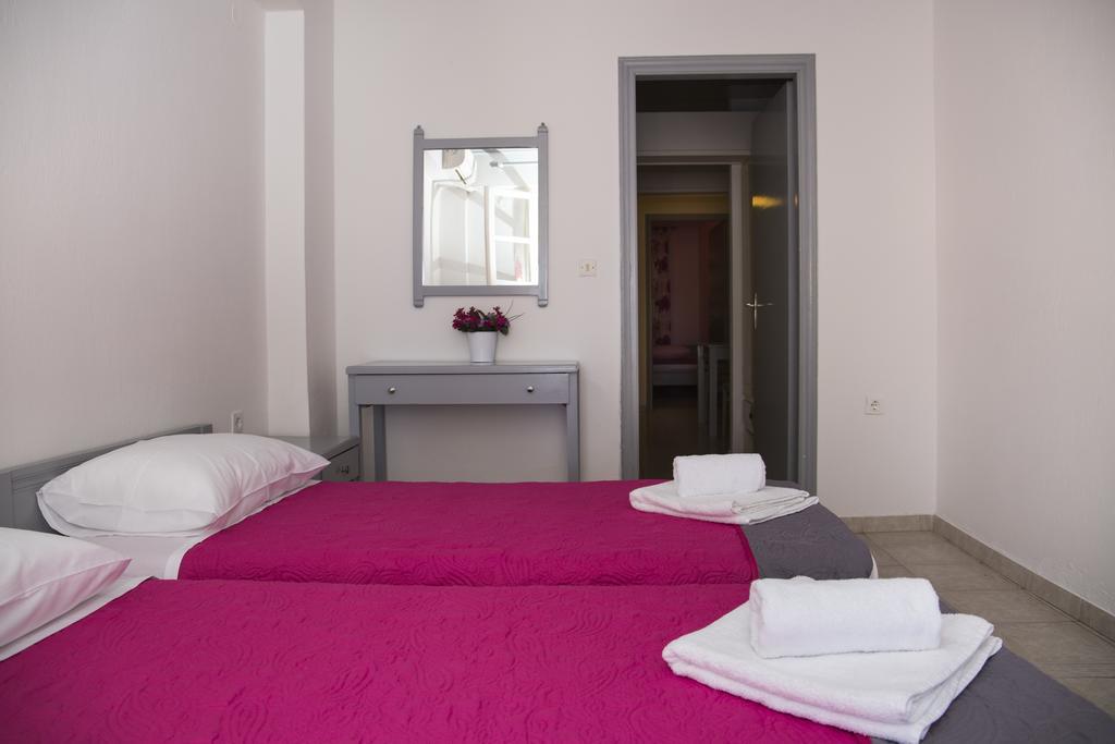 Bay'S Apart otel Spétses Dış mekan fotoğraf